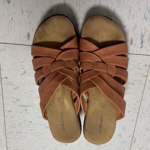 G.H. Bass & co Elegant Tan Sandles